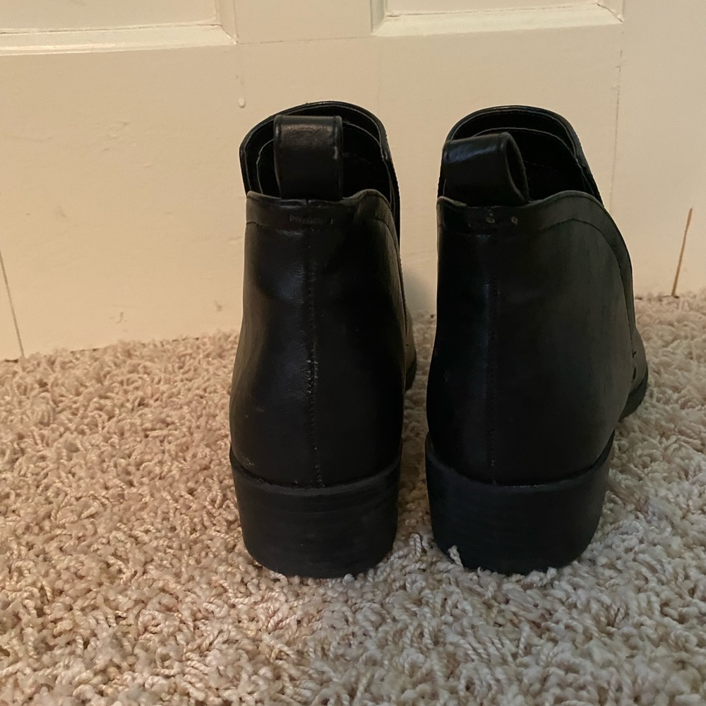 Booties - Picture 4 of 5